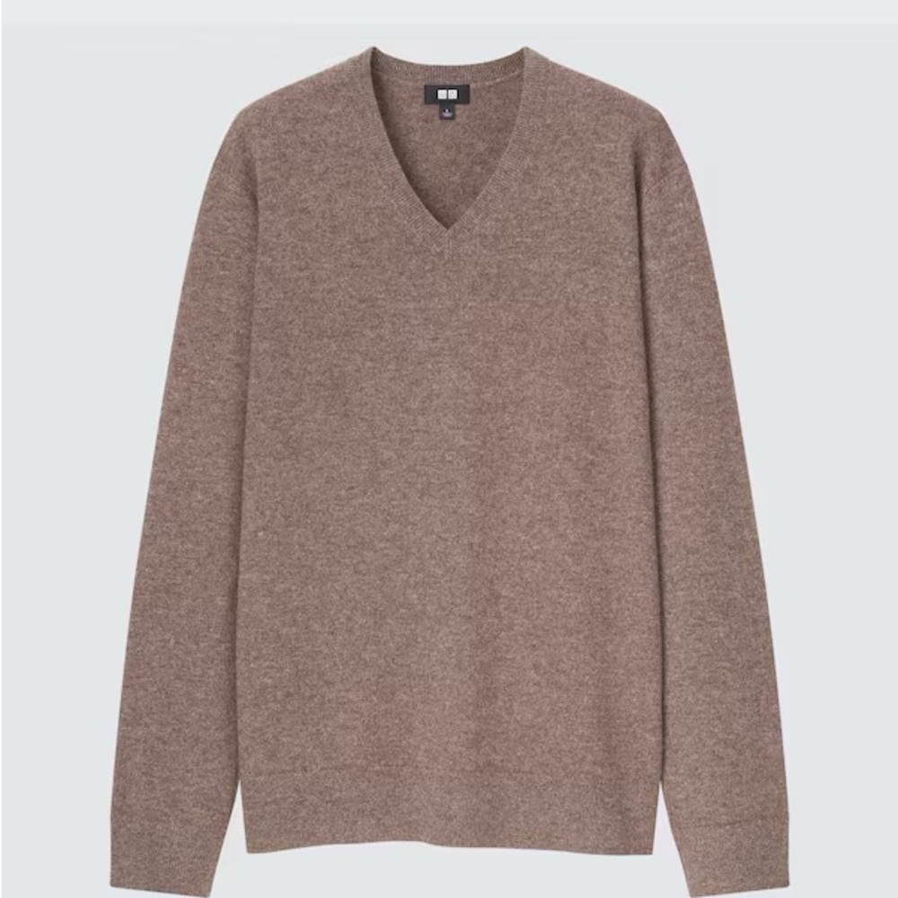 Uniqlo Cashmere V Neck Long Sleeve Sweater